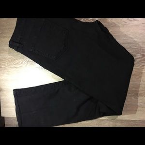 Black Size 31 Paige Skyline Skinny Jean
